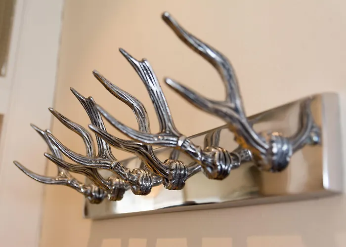 Luxury New Town 1 Bed *