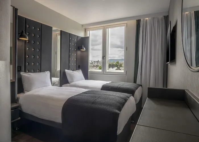 Hotel Point A Haymarket Edinburgh