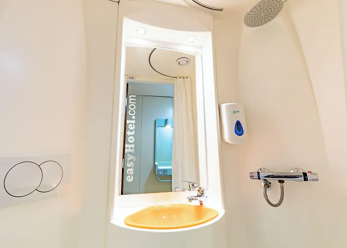 Easyhotel 2* Эдинбург