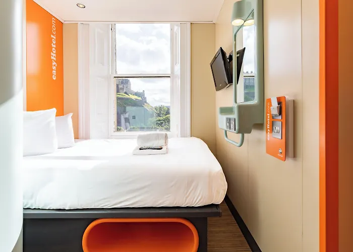 Hotel Easyhotel 2*