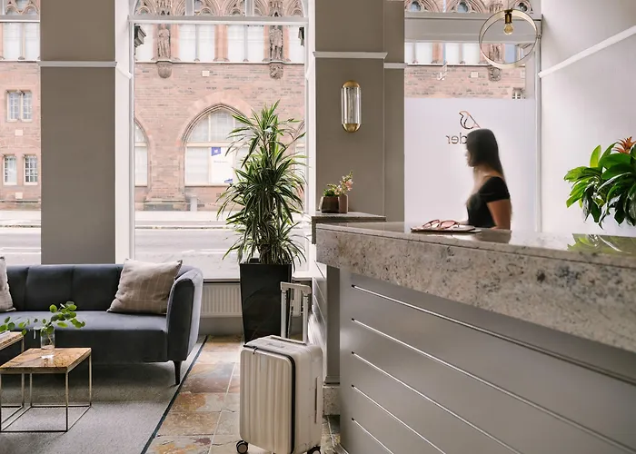 Aparthotel Thistle Royal Garden