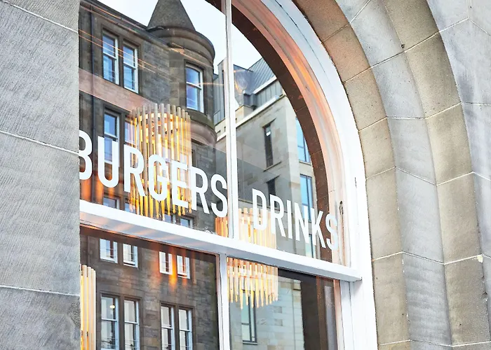 St Christopher's - Old Town Edinburgh