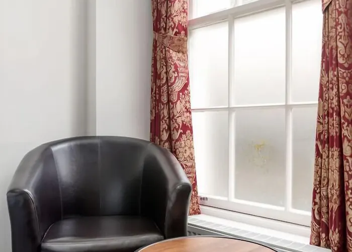 Smith Place Edynburg