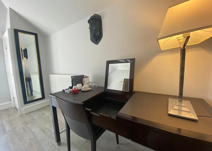 No6 West Coates Edinburgh