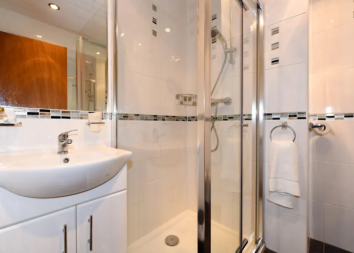 Brae Pensionat 3*