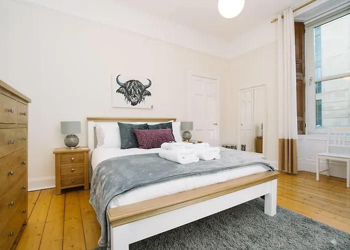 דירה Pleasant Near Princes Street Gardens