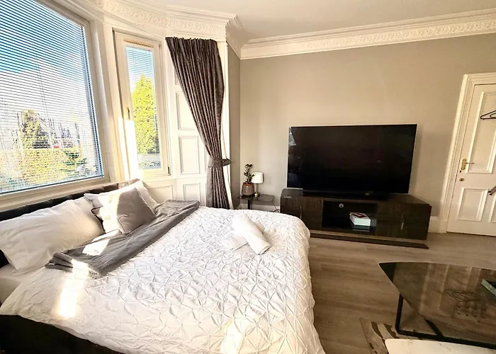 Appartamento Immanuel House - Modern Luxury Victorian 1872 - Free Parking & Superfast Fibre Optic Wifi Edimburgo