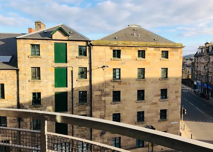 דירה Remarkable 2 Bed In