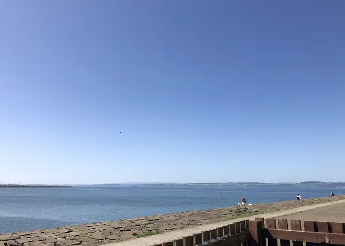 דירה Remarkable 2 Bed In *