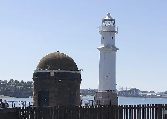 דירה Remarkable 2 Bed In אדינבורו