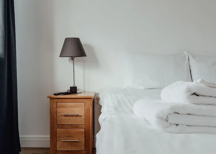 Edinburgh Aparthotel מלון דירות