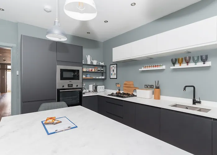 Appartement Beautiful & Bright 2bd Flat - Haymarket *