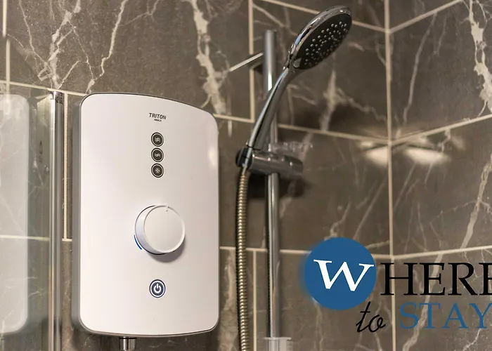 Brunswick Road Lovely 2 Bed מלון 3*