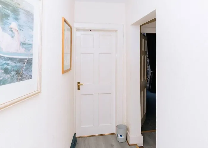 Bright High-ceiling 2bd Flat - Edinburgh! Lägenhet