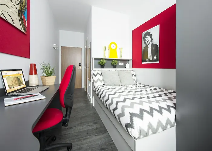 Yugo Explore - Arran House 3* Edinburgh