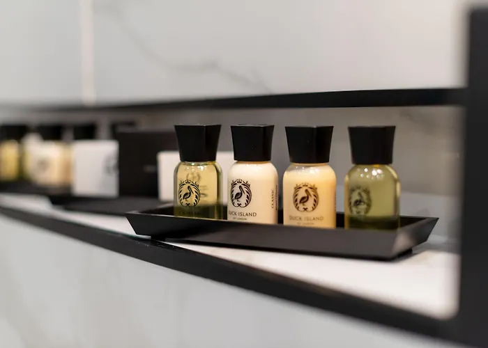 Otel Luxury Georgian Retreat - Hot Tub - Patio *