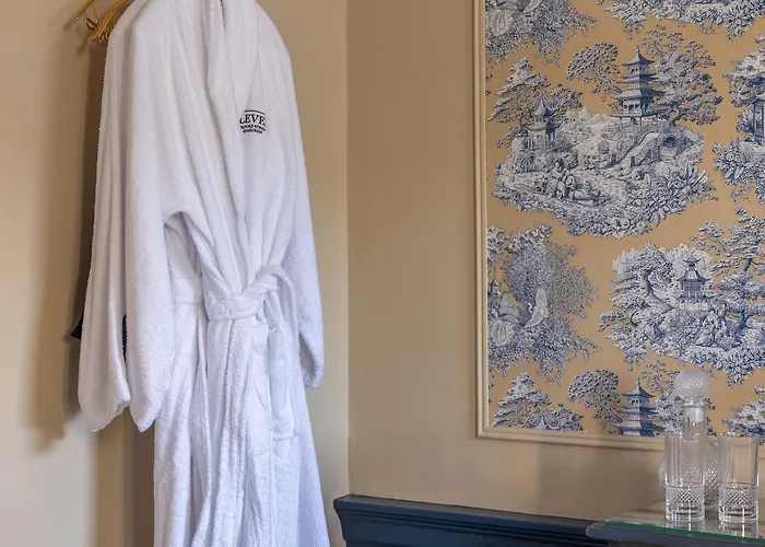 Eleven Stafford Street Townhouse (adults Only) Hotel