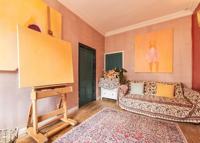 1 Bed - 10 Min Walk To Castle Δωμάτια σε οικογενειακή κατοικία Εδιμβούργο