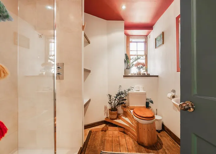 Δωμάτια σε οικογενειακή κατοικία 1 Bed - 10 Min Walk To Castle *