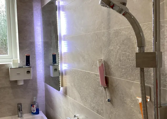 Ground Floor Shared With Host Accommodatie bij particulieren