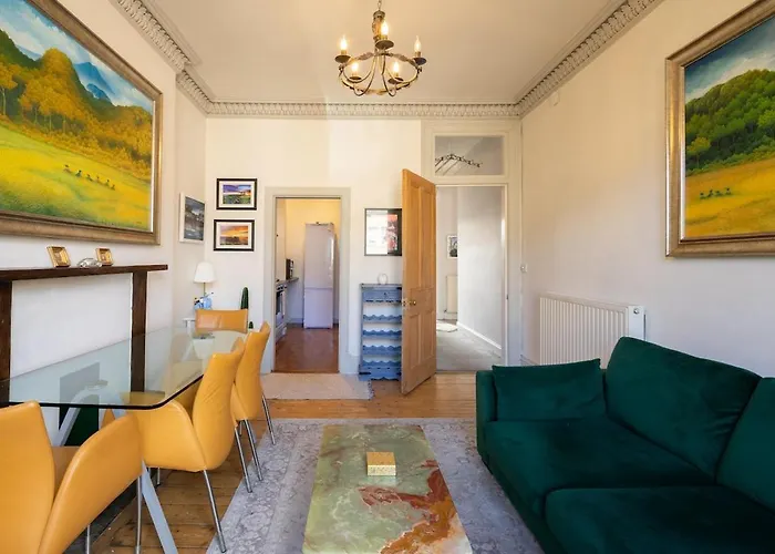 Charming Georgian - Steps To Tram & Centre