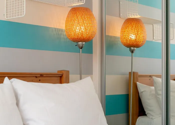 Modern 2-bdr Flat In - Pass The Keys Apartamento