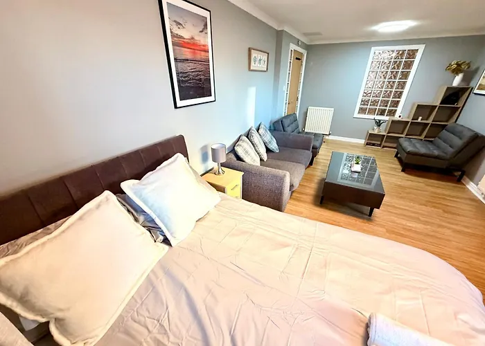 Pilrig - Fast Wifi And Parking Available شقة إدنبرة