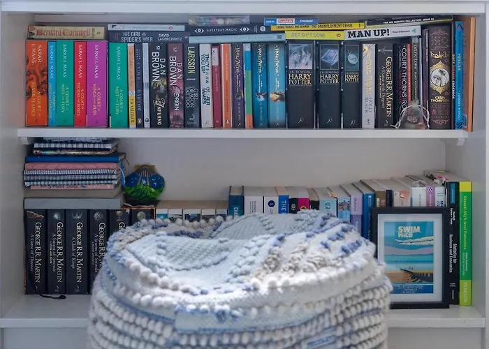 Charming Georgian - Steps To Tram & Centre شقة *