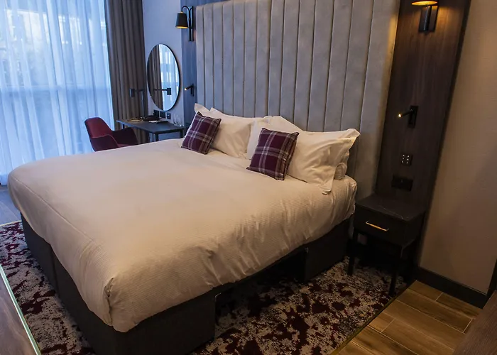 Tynecastle Park Otel 4*