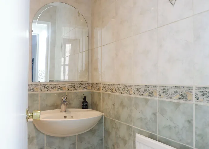 Gasthuis 4 Friends House Edinburgh