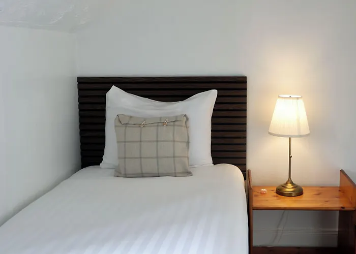 Gasthuis 4 Friends House Edinburgh