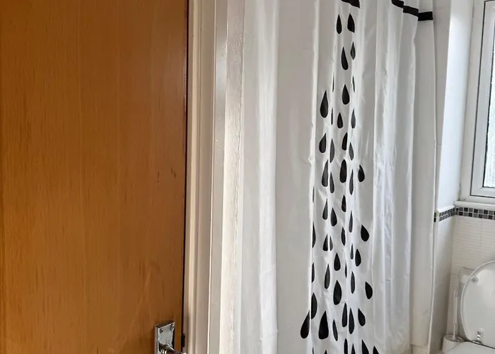 بيت ضيافة Charming With Electric Heating Free Wifi إدنبرة