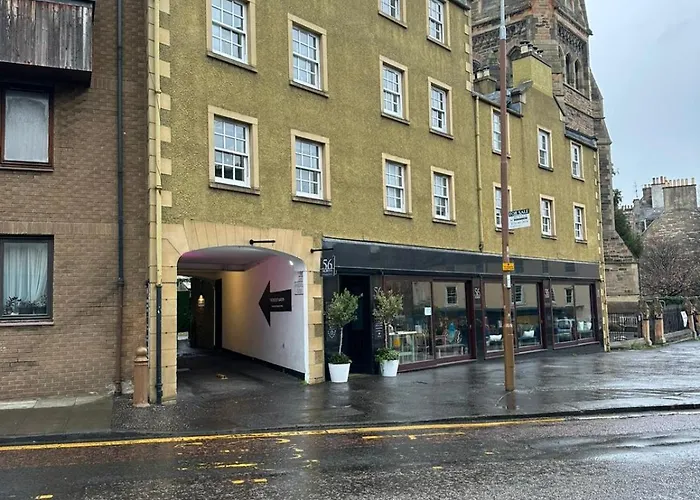 3 Bedroom Centre Apartmán *