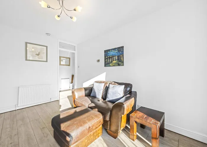 Lauriston 1 Bedroom -