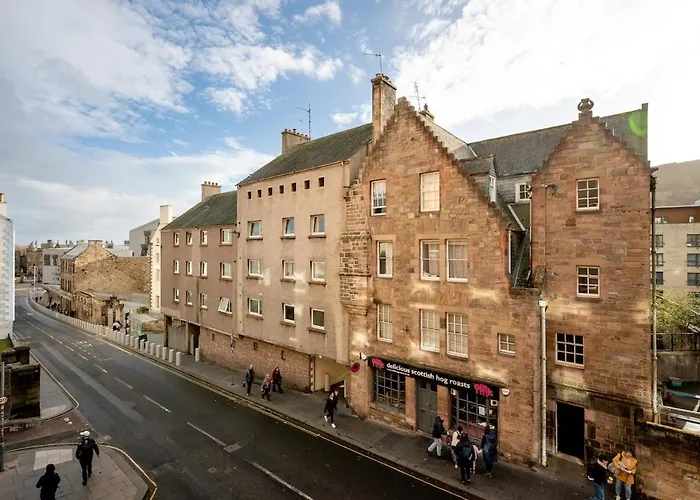 Two Double Bedroom On The Royal Mile Апартаменты
