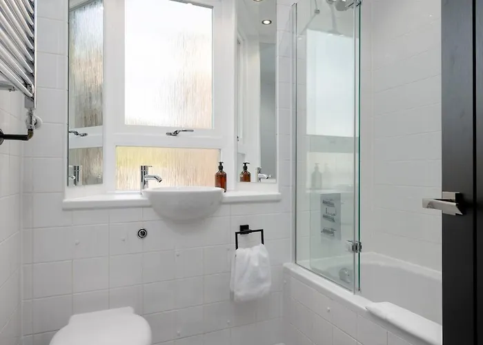 Royal Mile Retreat شقة *