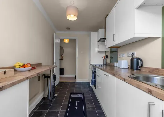 2 Bedroom In אדינבורו