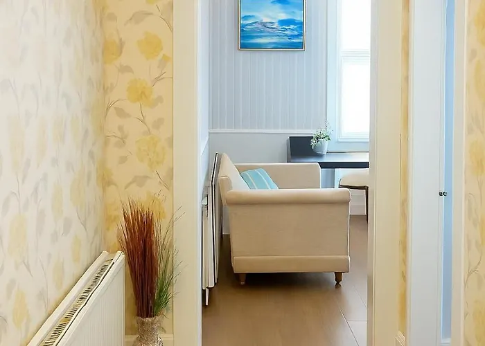 Hymarket 2bed Modern