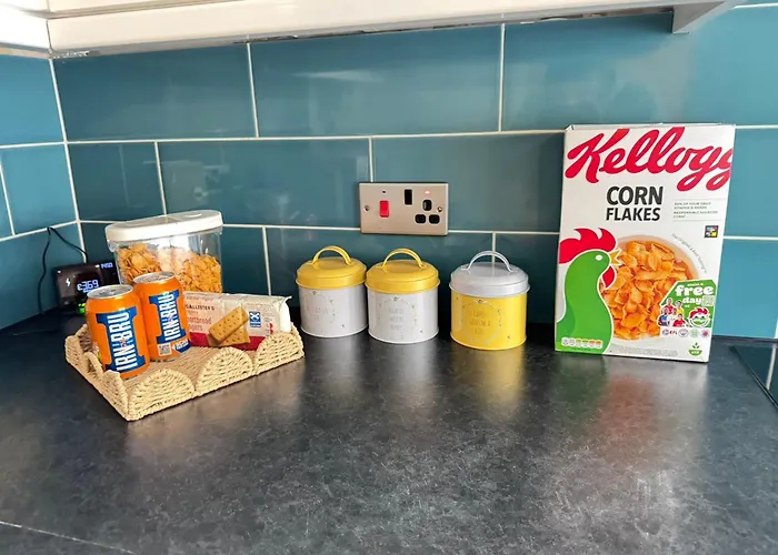 Spacious 1br Flat By Centre Appartement