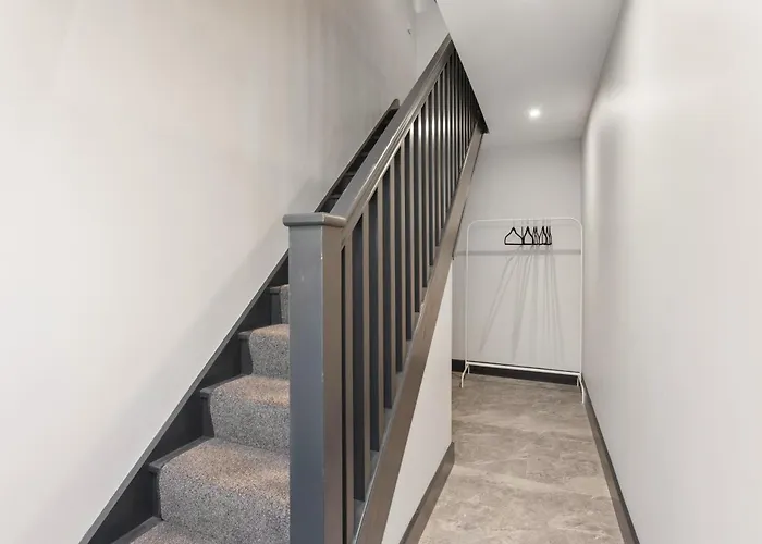 شقة Large - Close To Centre, Murrayfield And Airport إدنبرة