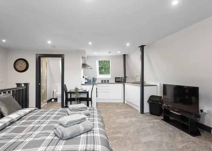 Large - Close To Centre, Murrayfield And Airport شقة *