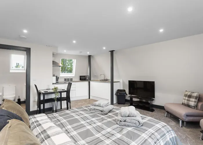 Large - Close To Centre, Murrayfield And Airport شقة إدنبرة