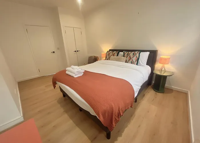 Two Cozy In A Residential Appartement *