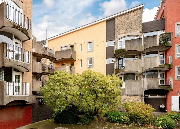 Two Double Bedroom On The Royal Mile * Эдинбург
