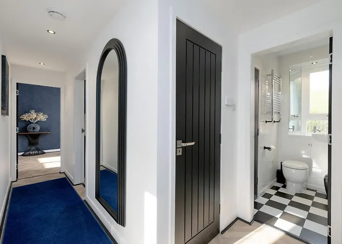 Two Double Bedroom On The Royal Mile *