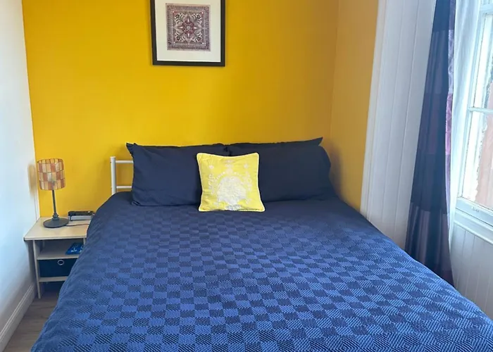 Apartment Cosy In Centre , 2 Bedroom1 Bathroom *