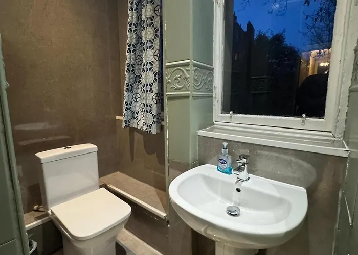 Monty's - 10 Guests 7 Beds Centre * إدنبرة