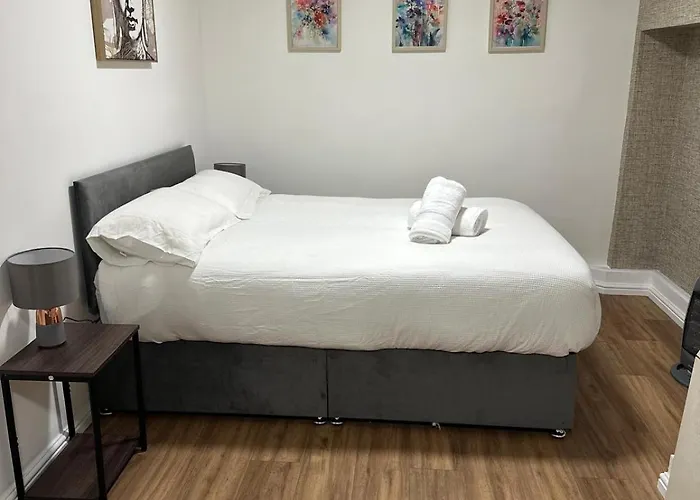 Rose 1bhk Eb4 *