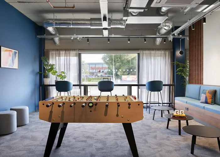 For Students Only Westfield In Daire Edinburgh