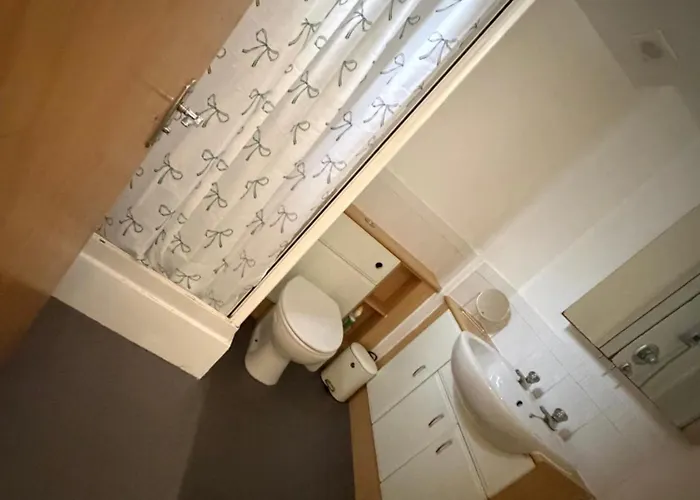 Flat On Lochend Daire